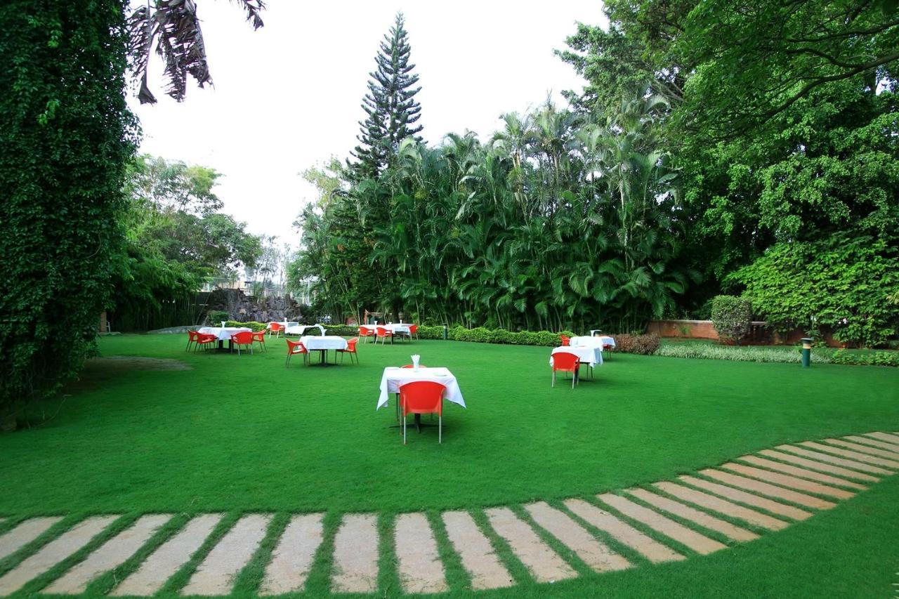 Royal Inn Mysore Eksteriør billede