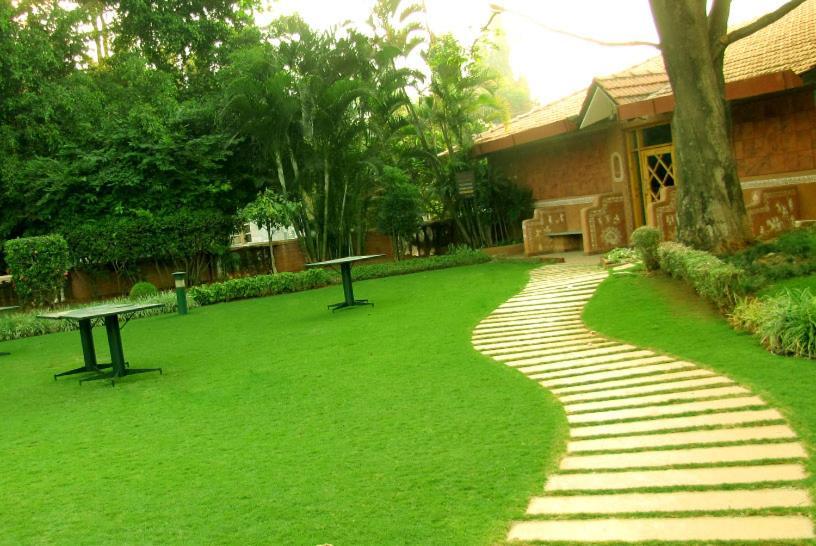 Royal Inn Mysore Eksteriør billede