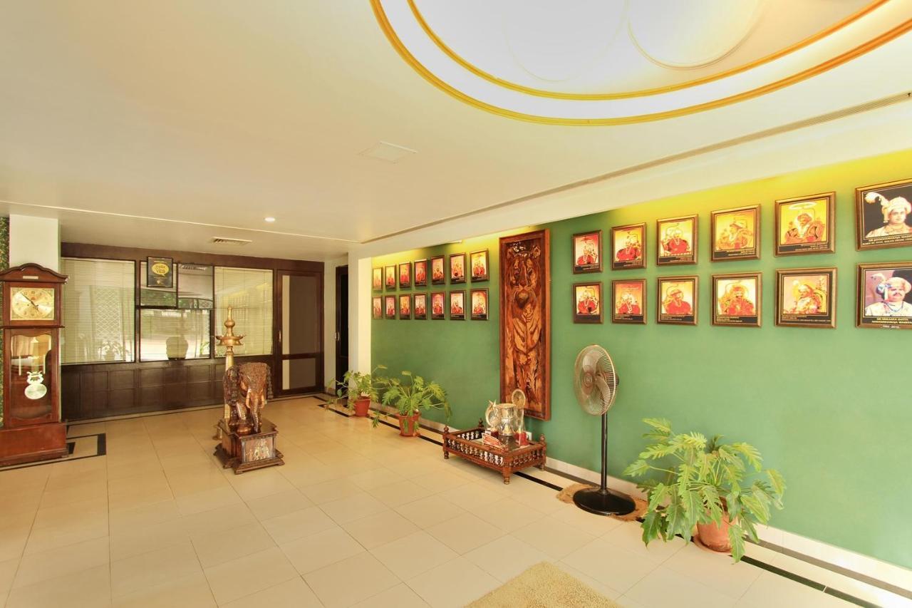 Royal Inn Mysore Eksteriør billede